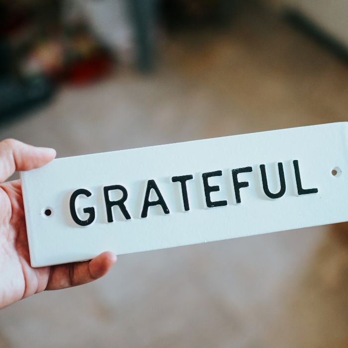 grateful sign